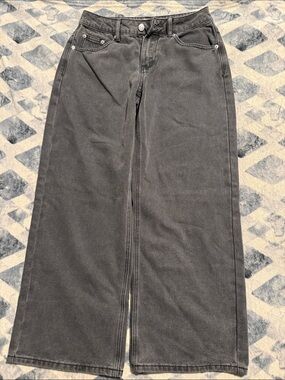 Edikted Charcoal Grey High-Waist Denim Skirt kit girl woman